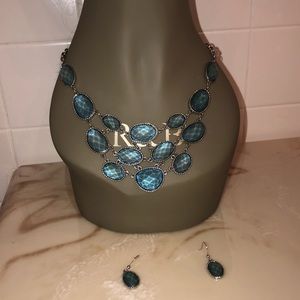 4 for $24
Turquoise Necklace and Earring Set